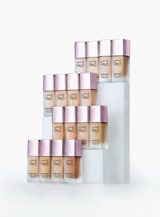 LAKME 9To5 Primer+Matte Perfect Cover Foundation