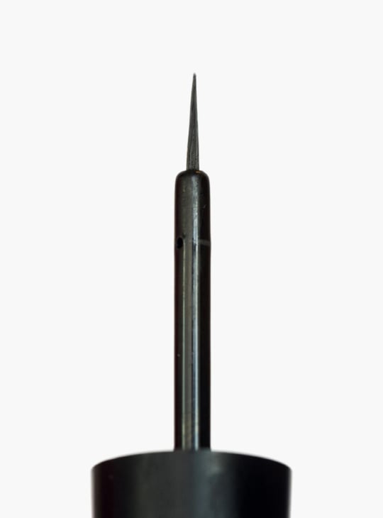 NYKAA Black Magic Liquid Eyeliner