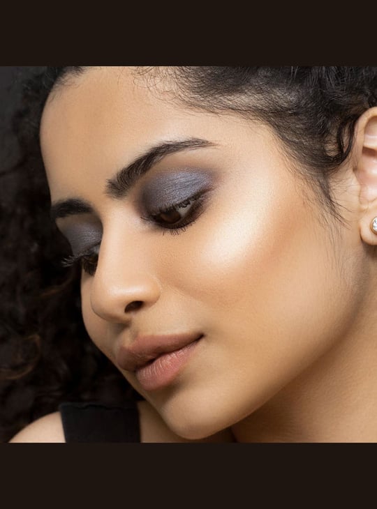 NYKAA Glow Goals! Shimmer Brick Highlighter Palette - Shimmer Rays