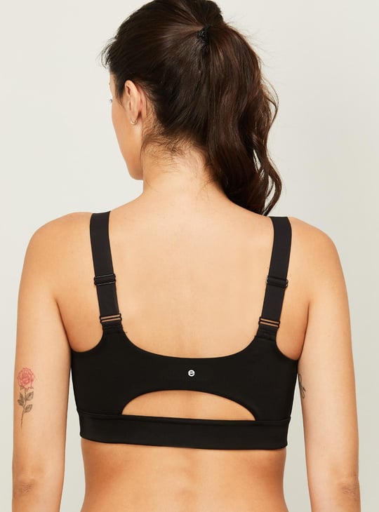 ENAMOR Women Solid Padded Non-Wired Sports Bra