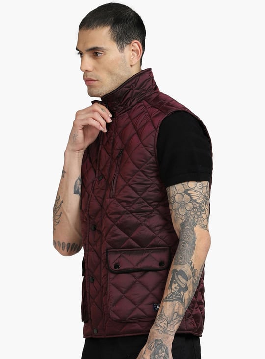 JACK & JONES Men Textured Zip Closure Sleeveless Bomber