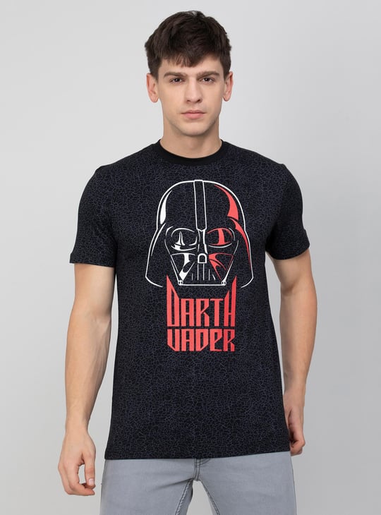 FREE AUTHORITY Men Star Wars Darth Vader Printed Regular Fit T