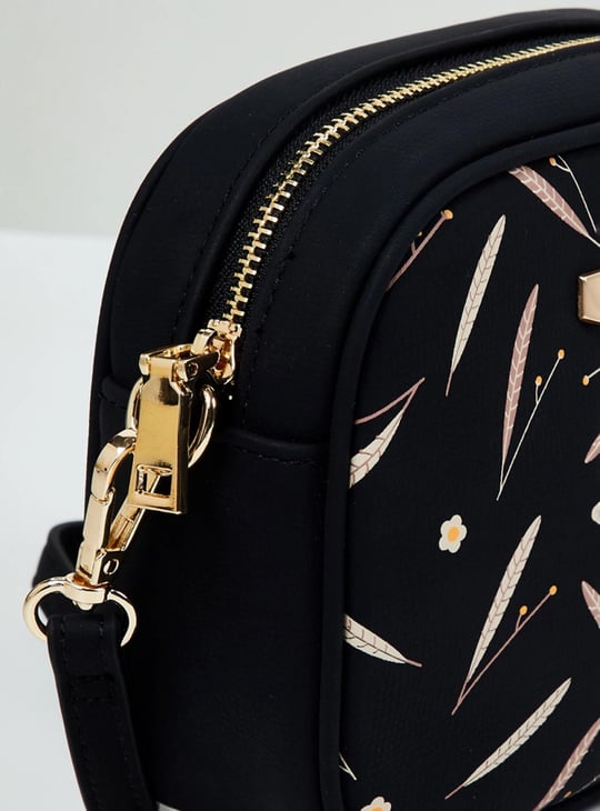MAX Women Printed Zip-Closure Sling Bag