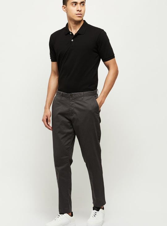 Men Solid Slim Fit Polo T-shirt 