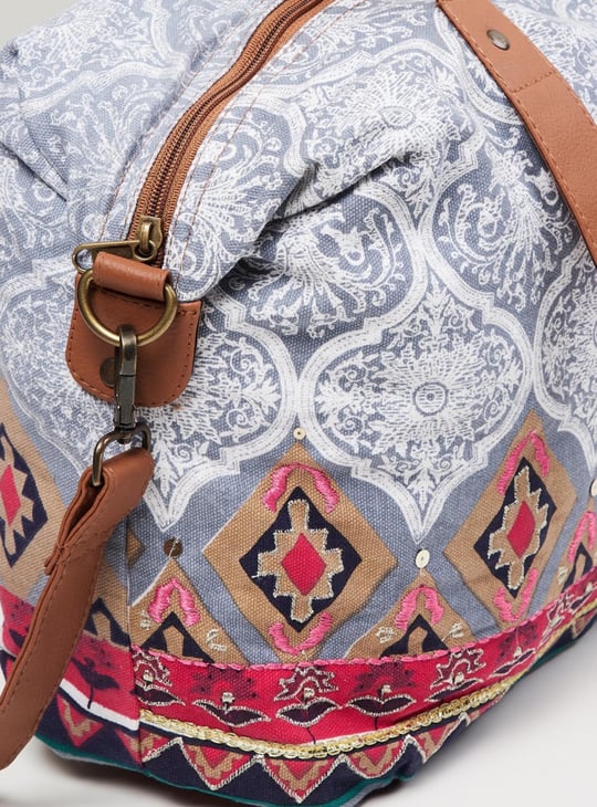 MAX Women Printed Duffle Bag