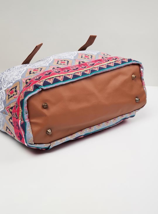 MAX Women Printed Duffle Bag