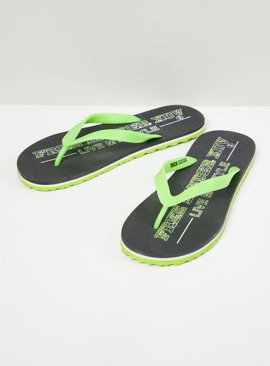 Men Typographic Print V-Strap Flip Flops 