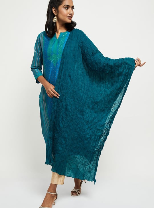 Women Scrunched Solid Dupatta 