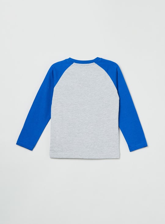 Boys Typographic Print Raglan Sleeves Crew Neck T-shirt 