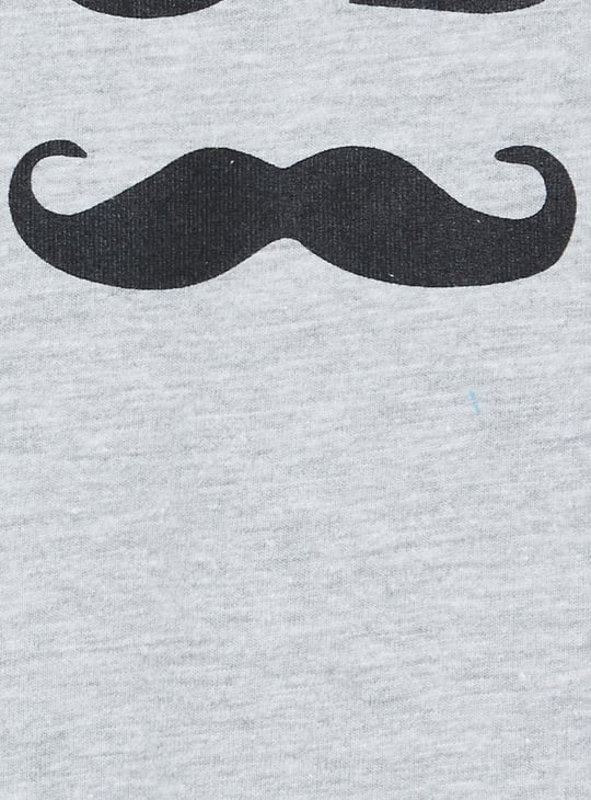 Boys Typographic Print Raglan Sleeves Crew Neck T-shirt 