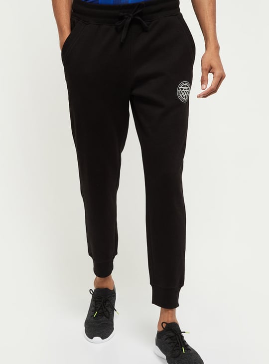 Men Printed Drawstring Waist Track Pants 