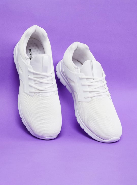 Men Textured Lace-Up Sports Shoes