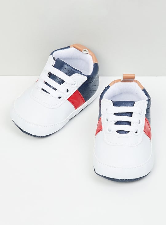 MAX Boys Colourblocked Lace-Up Booties