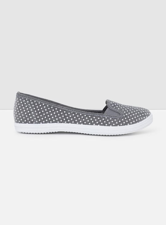 Women Printed Slip-On Casual shoes