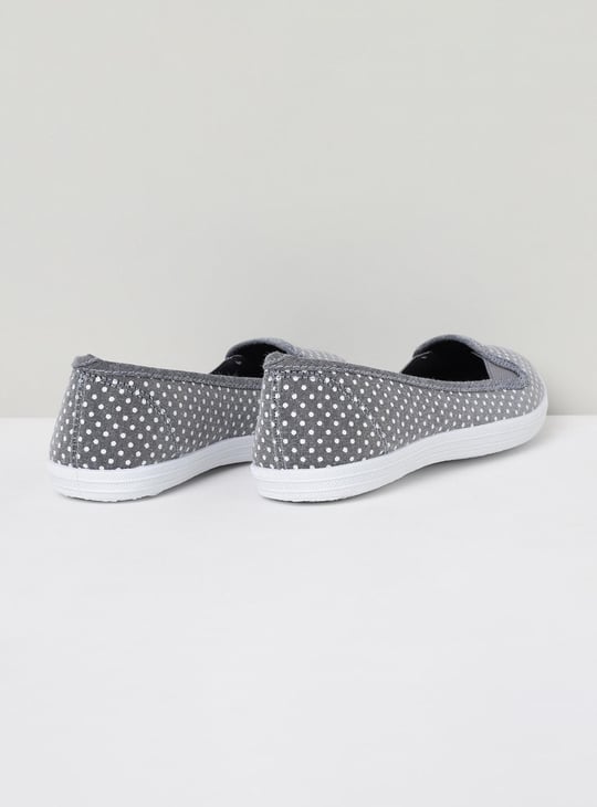 Women Printed Slip-On Casual shoes
