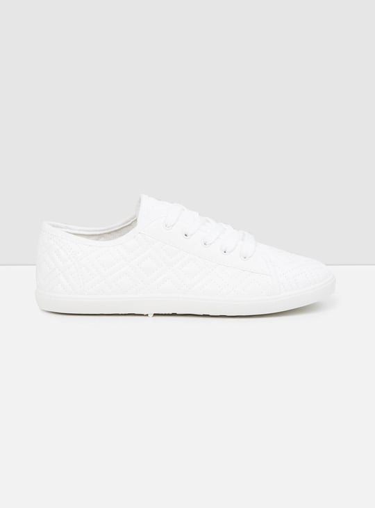 Women Textured Lace-Up Sneakers 