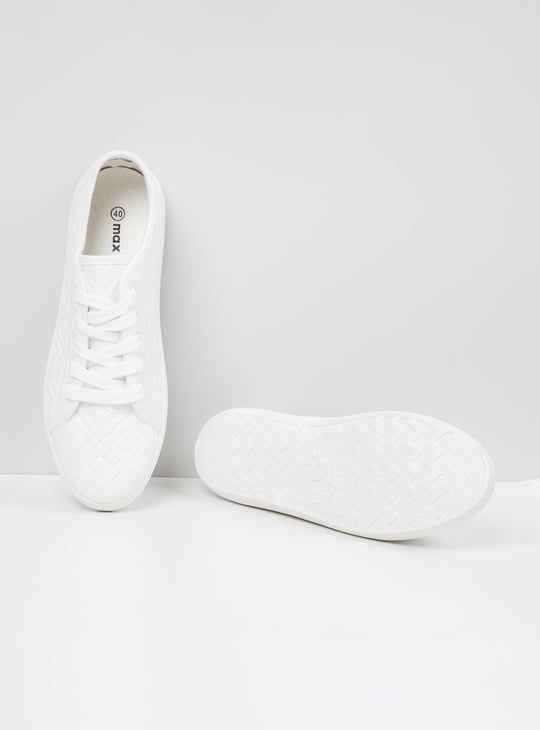 Women Textured Lace-Up Sneakers 