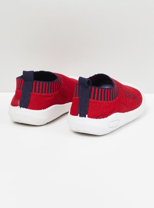 Boys Textured Slip-On Canvas Shoes