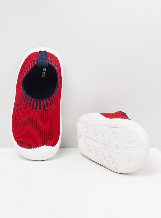 Boys Textured Slip-On Canvas Shoes