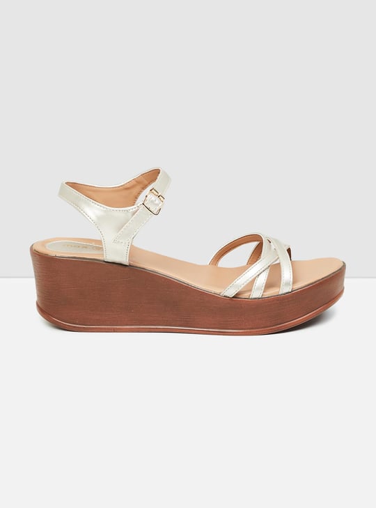 MAX Women Solid Wedge Sandals