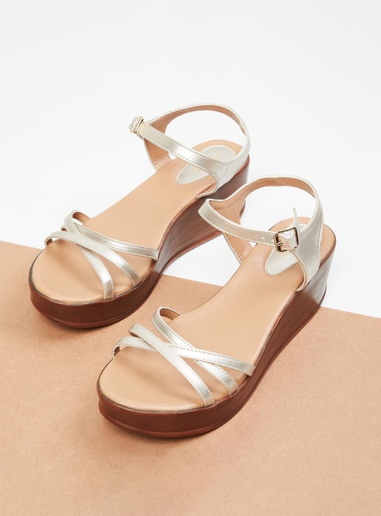 MAX Women Solid Wedge Sandals