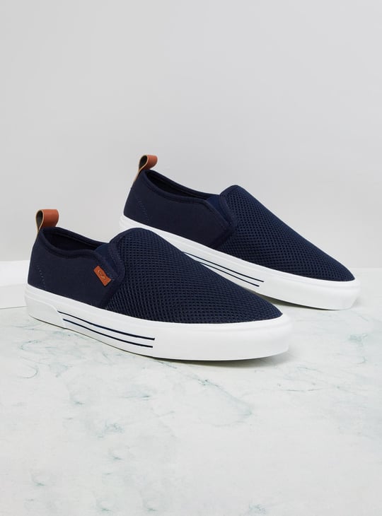 Men Textured Slip-On Canvas Shoes