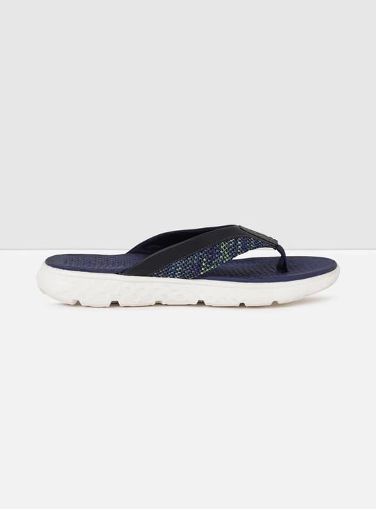 Men Printed Thong Strap Sandals