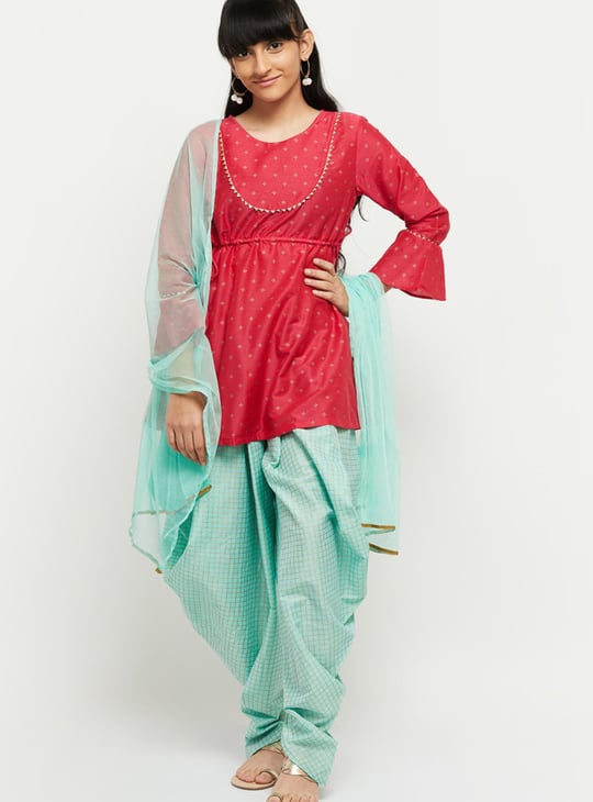Girls Ethnic Print Kurti And Printed Harem Pant With Dupatta 