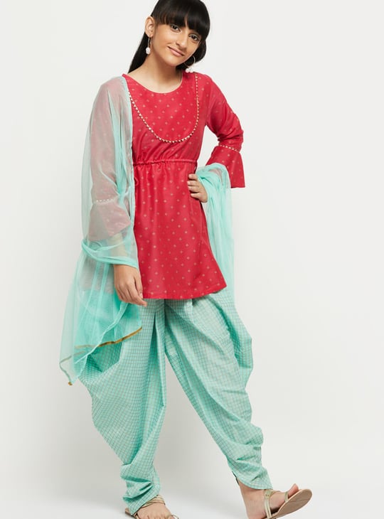Girls Ethnic Print Kurti And Printed Harem Pant With Dupatta 