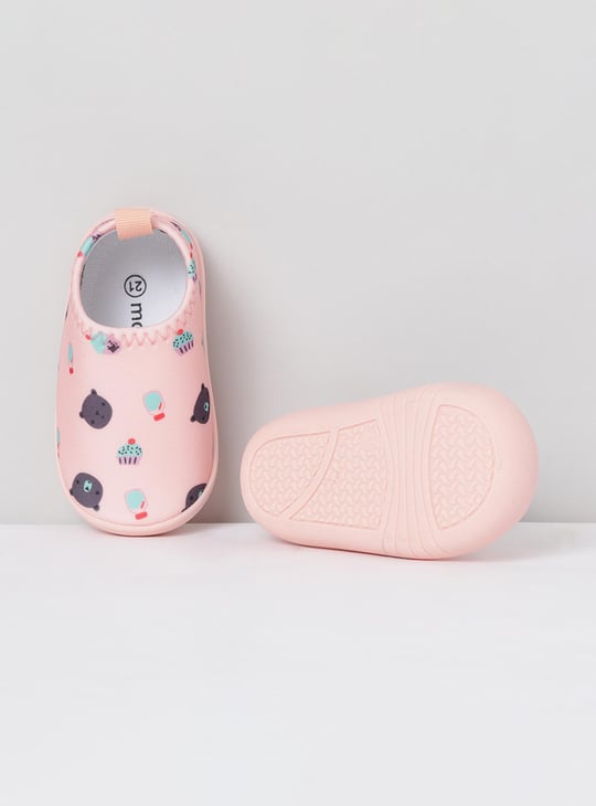 Girls Printed Slip-On Shoes 