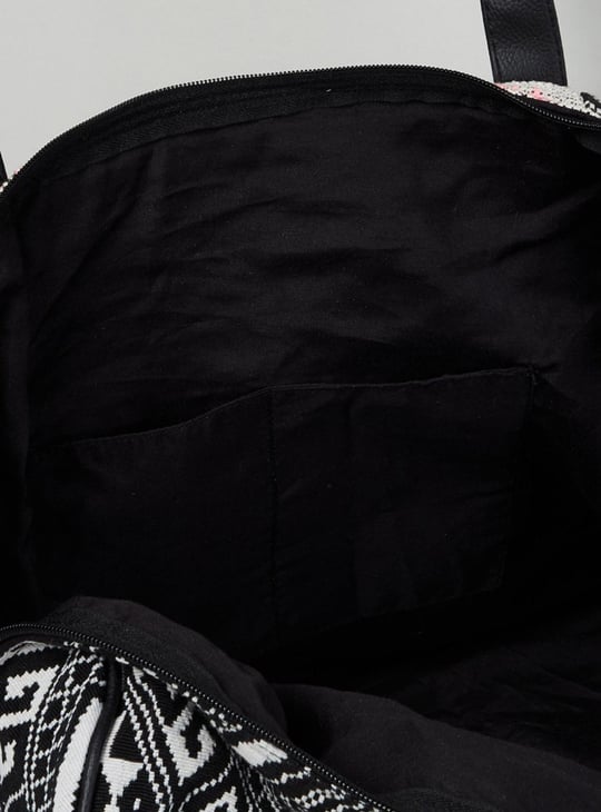 MAX Women Printed Weekender Bag
