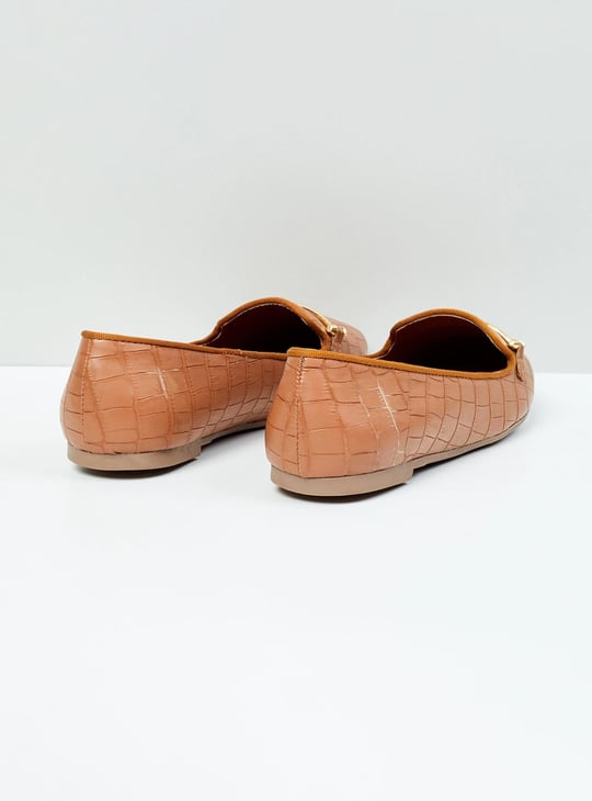 Women Textured Ballerinas