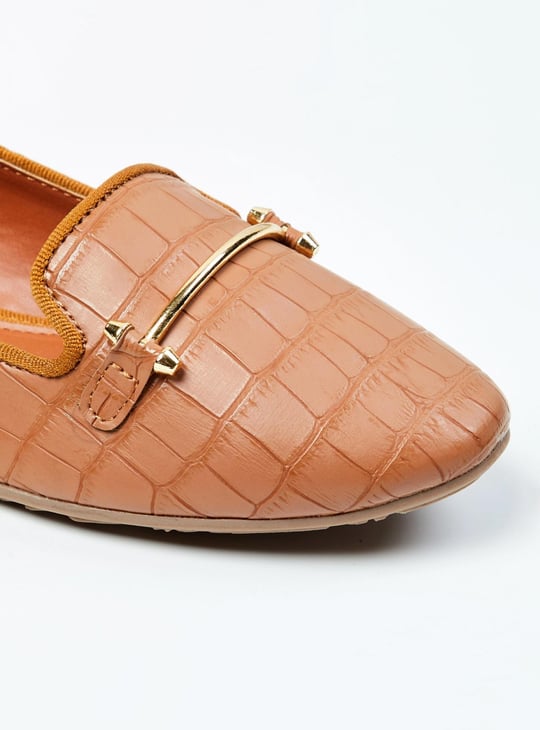 Women Textured Ballerinas