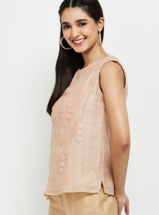 Women Embroidered Sleeveless Top 