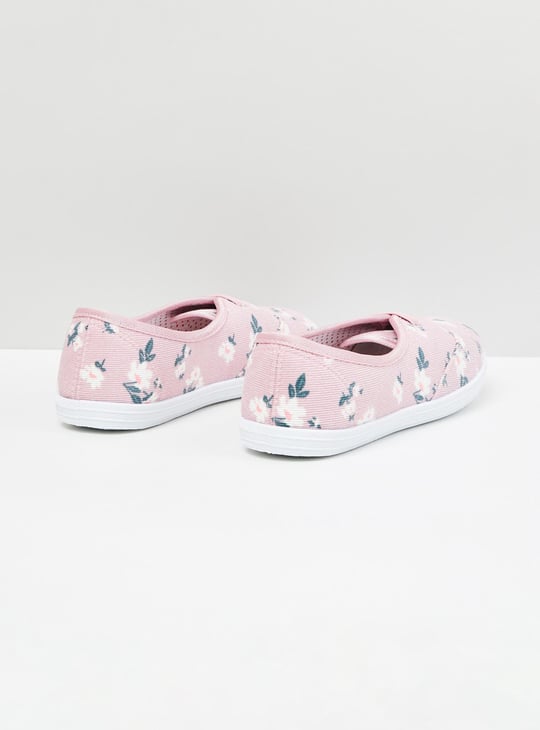 Women Printed Canvas Shoes 