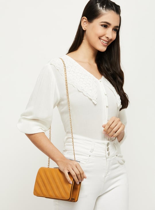 Women Textured Flap Closure Clutch Bag 