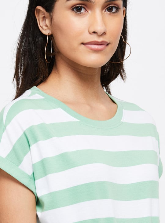 Women Striped Round Neck Cropped T-shirt 