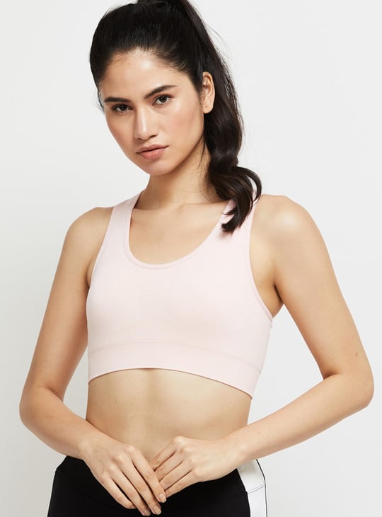 Women Solid Lightly-Padded Sports Bra