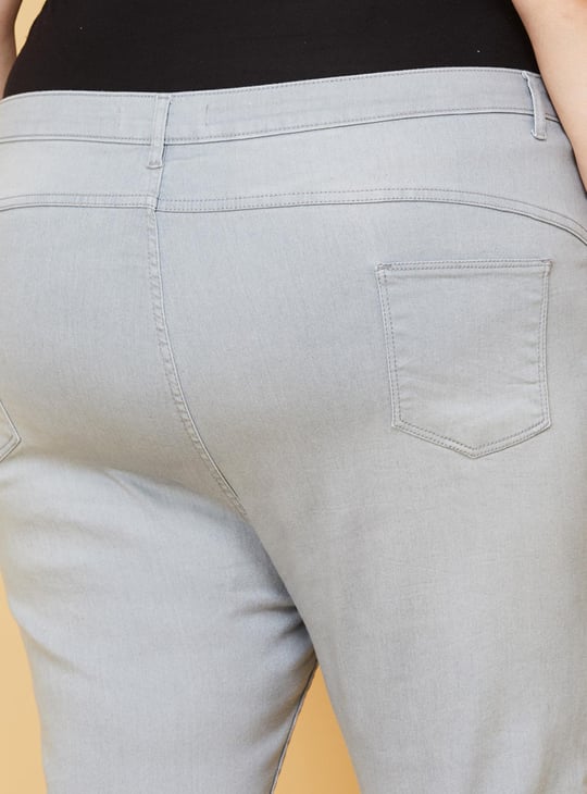 Women Solid Ankle-Length Skinny Fit Jeans 