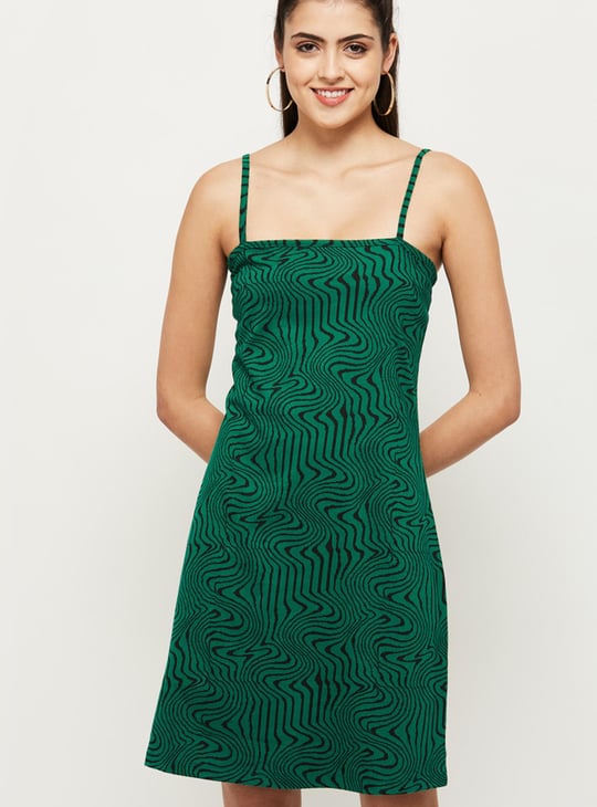 Women Printed A-Line Dress With Full Sleeves Jacket 