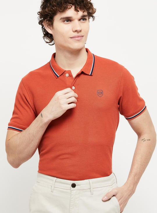 Men Solid Slim Fit Polo T-shirt 