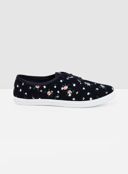 Girls Printed Slip-On Shoes