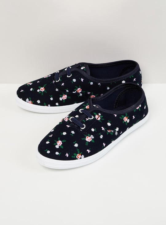 Girls Printed Slip-On Shoes