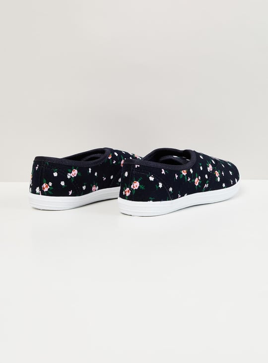 Girls Printed Slip-On Shoes