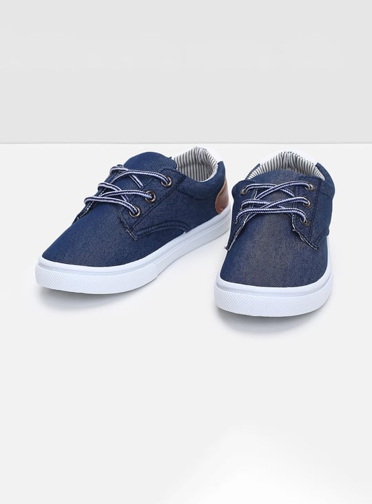 Boys Colourblocked Lace-Up Canvas Shoes
