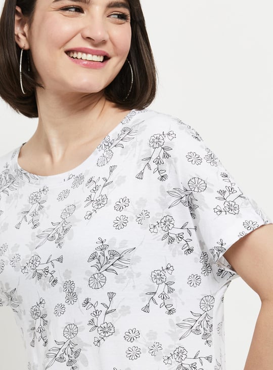 Women Printed Round Neck T-shirt