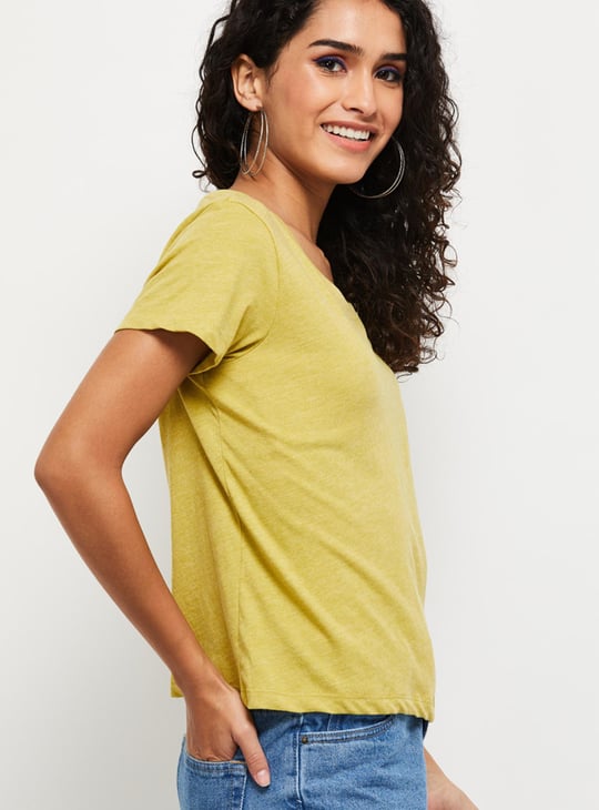 Women Solid Round Neck T-shirt