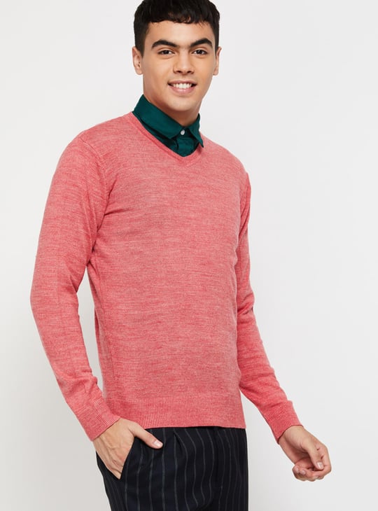 Men Light Weight V-Neck Sweater