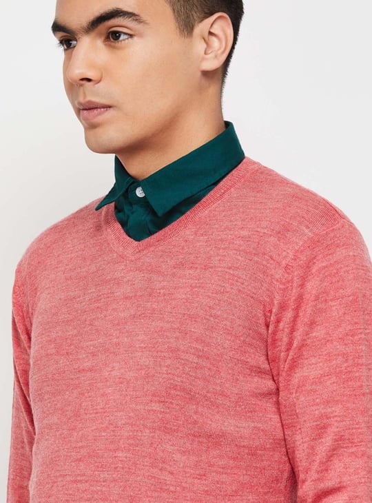 Men Light Weight V-Neck Sweater