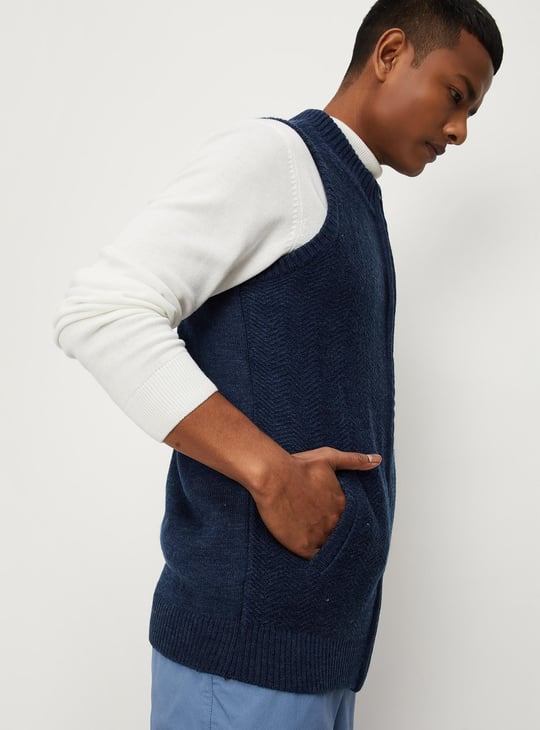 Men Medium Sleeveless Sweater